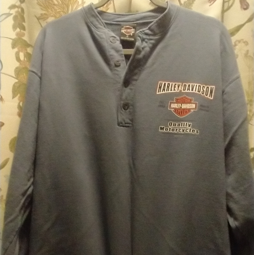 Harley Davidson sweatshirt button up